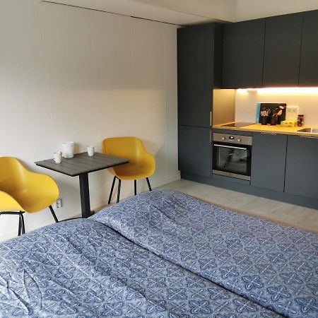 Lofoten Studio Apartment, Vestermyrveien 11 Сволвер Екстериор снимка