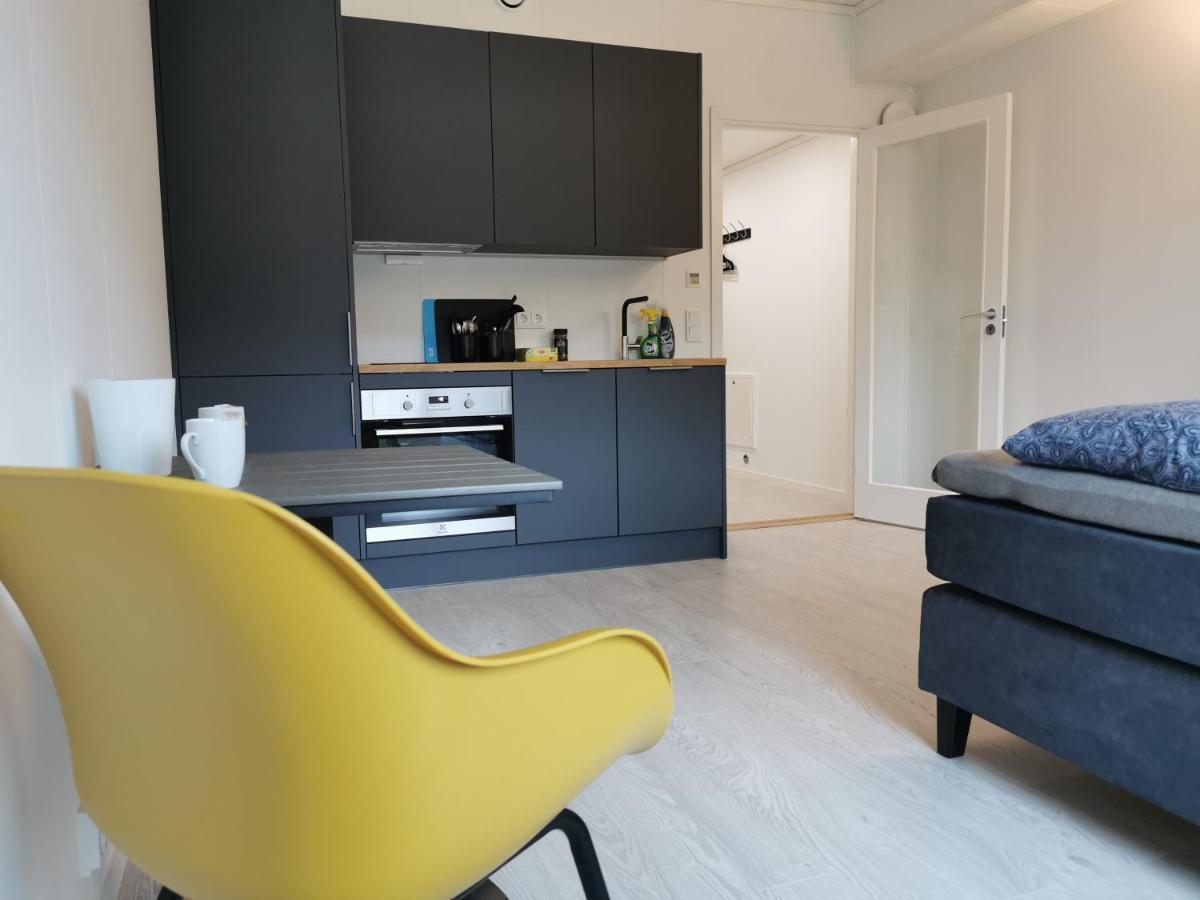 Lofoten Studio Apartment, Vestermyrveien 11 Сволвер Екстериор снимка