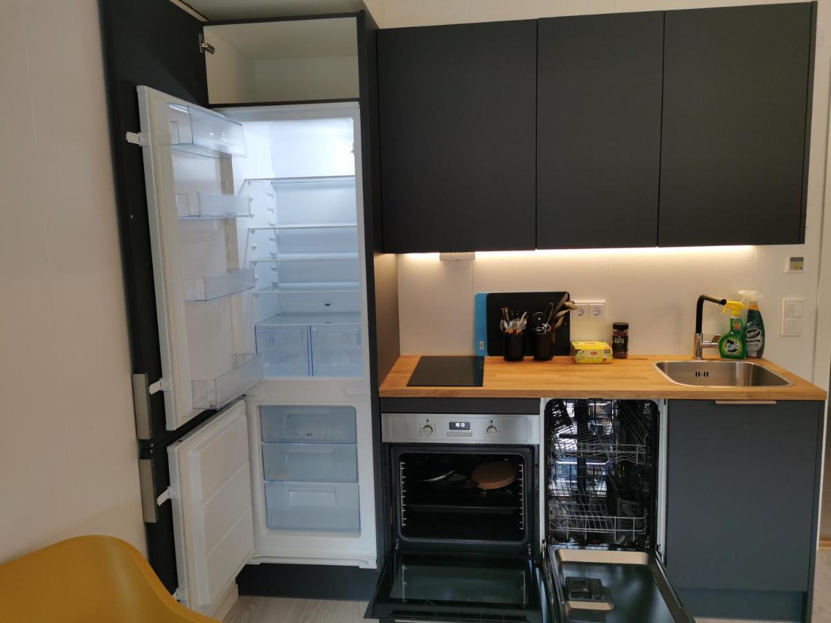 Lofoten Studio Apartment, Vestermyrveien 11 Сволвер Екстериор снимка